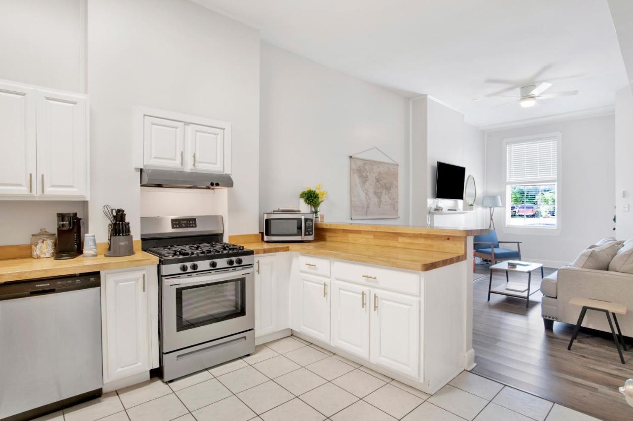 Appartamento Stars On State In The Heart Of Downtown Mobile Esterno foto